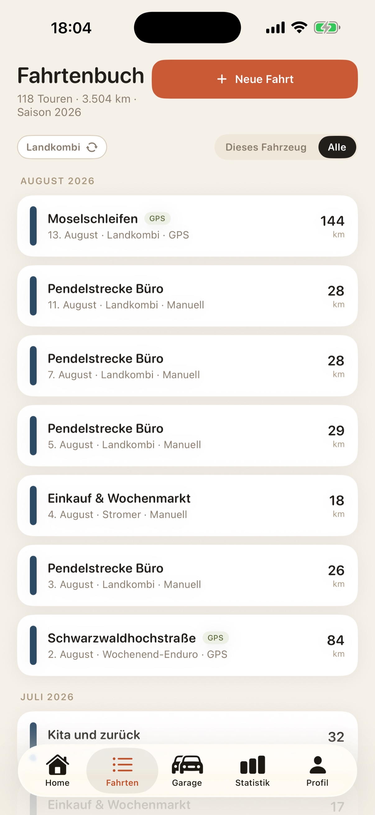 Vialog Fahrtenbuch mit 118 Touren und 3.504 km der Saison 2026, Fahrten nach Monaten sortiert